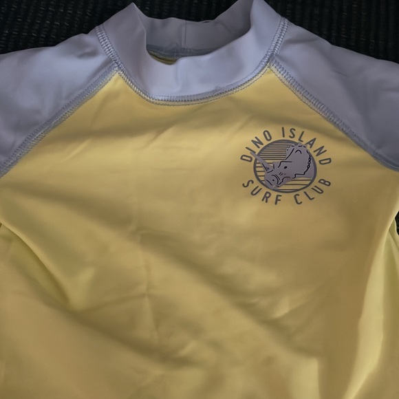 Yellow Rash Guard - Picture 1 of 1